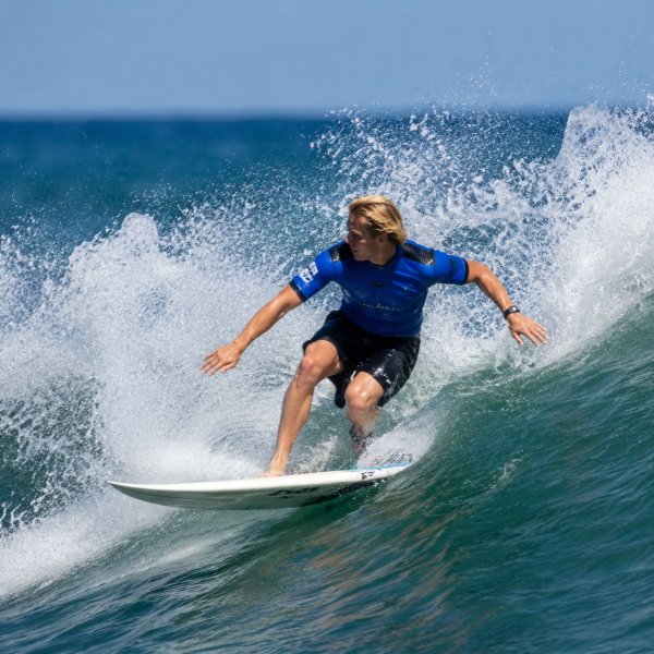 Ethan Ewing Advances to Rio Pro Semi-Fin
